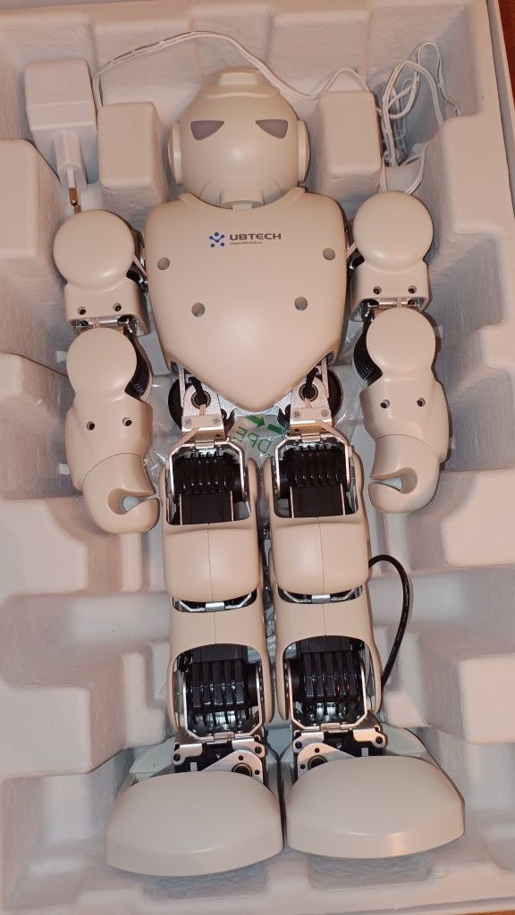Alpha, Ubitech robotics