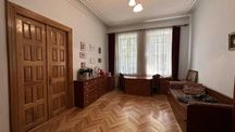 Продаж 3 кімнатної квартири по  вулиці Дмитра Донцова , місто Львів.
