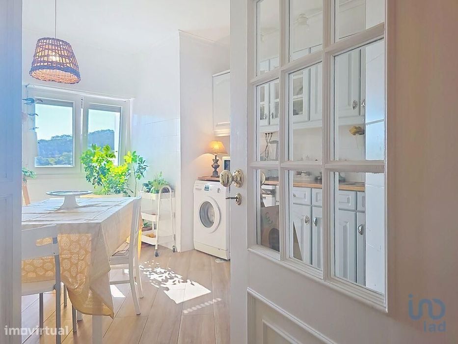 Apartamento T3 em Carnaxide e Queijas de 119,00 m2