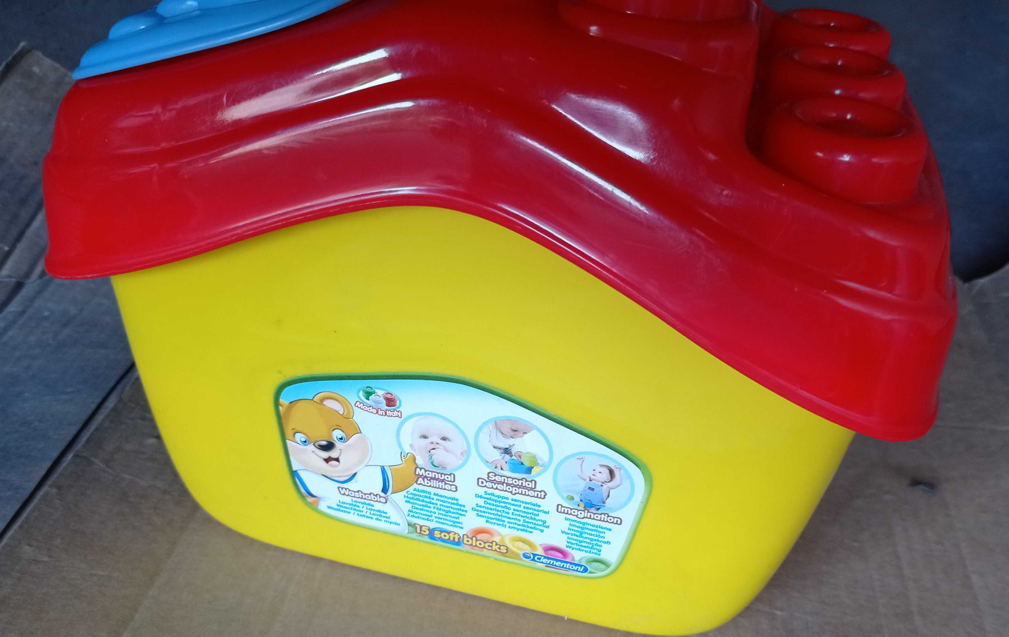 Domek klocki clementoni