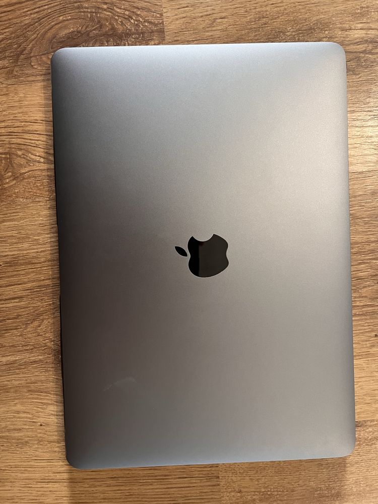MacBook Pro 13 2020 (A2251) 4xThunderbolt 3, i5 10 generacji, 16Gb RAM