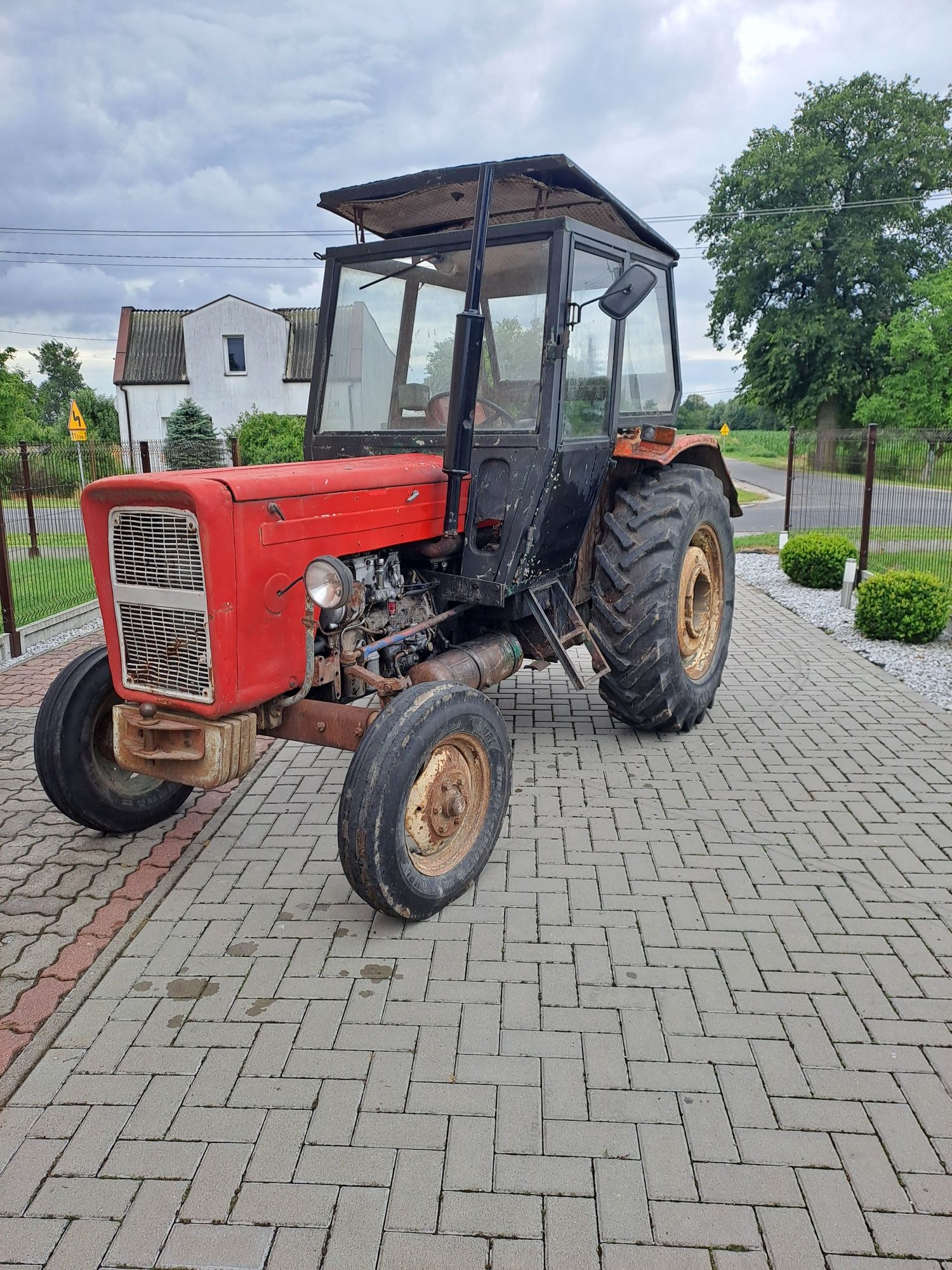 Ciągnik c-360, zarejestrowany, opłacony sprawny