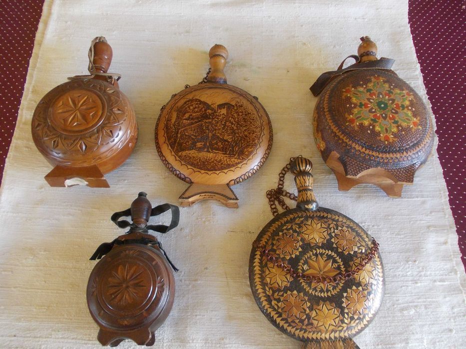 Lote coleção de 5 Cantis em Madeira