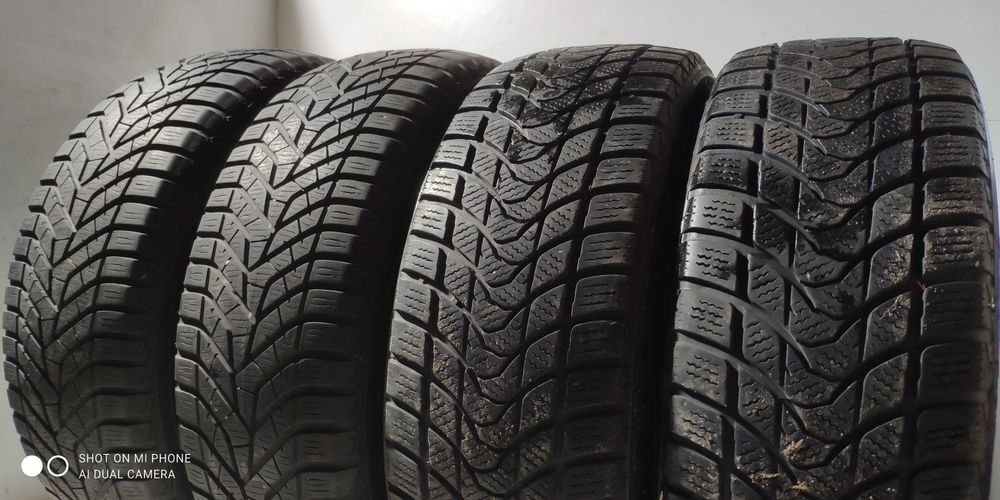 Opony 205/60R16 zimowe YOKOHAMA MEMBAT para 2szt ładne na zimę komplet