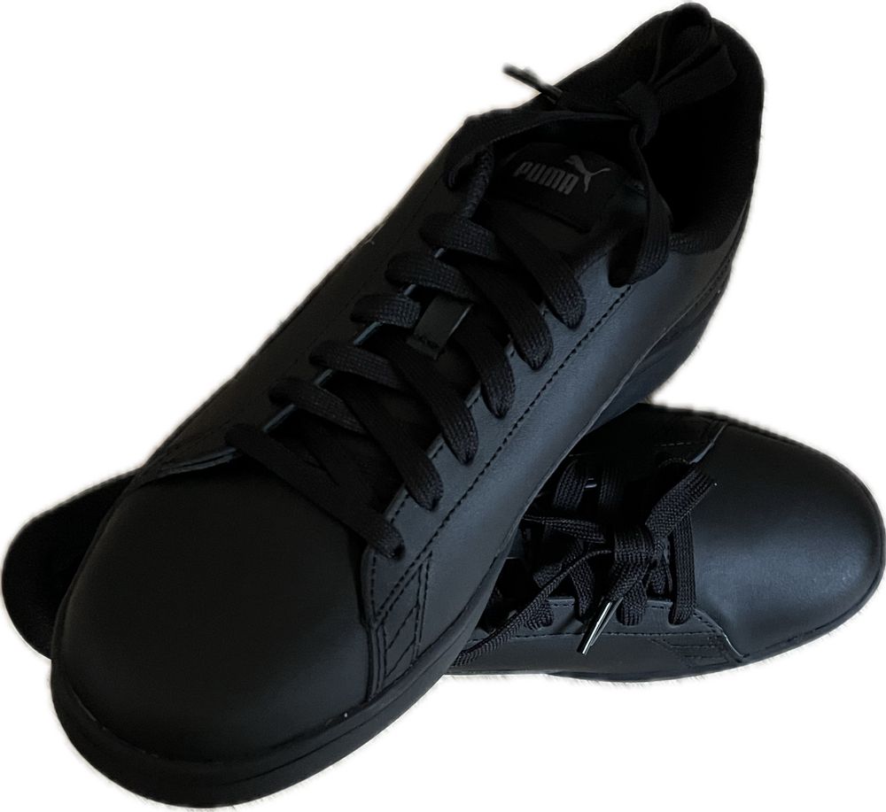 Nowe buty Puma Smash V2 w rozmiarze 41, 42,5, 43, 44,5