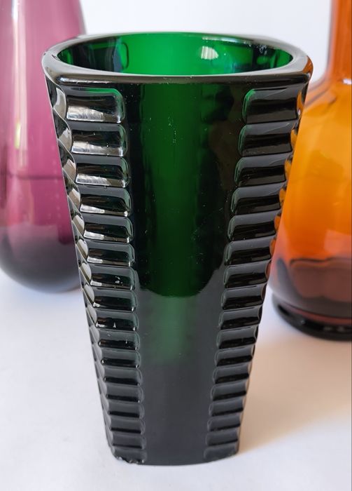 Wazon piękne stare szmaragdowe szkło destrukt