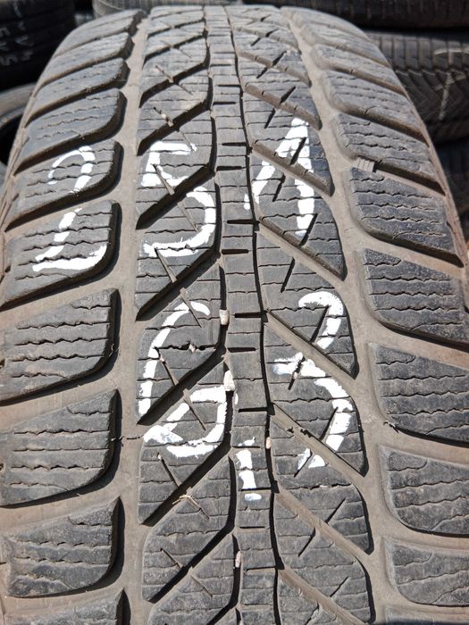 Opona używana zimowa 205/60R16 Fulda Kristall Control HP 1szt.