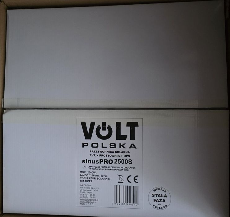 Inwerter solarny VOLT SINUS PRO 2500 S (1800/2500W, 24V) + 40A MPPT –