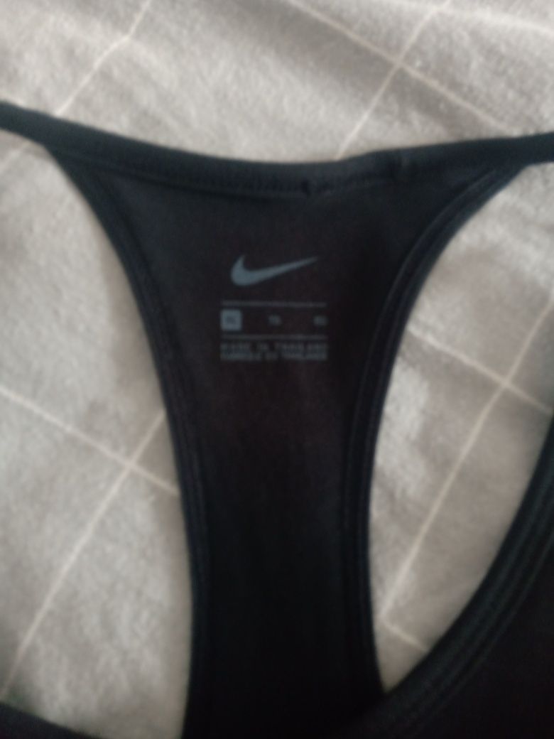 Bluzka damska Nike fitness