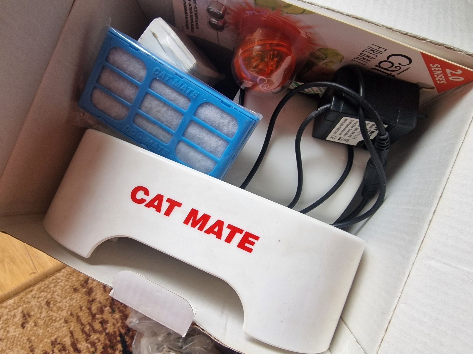 Zestaw Catit Senses Tor do zabawy dla kotów + Fontanna do wody