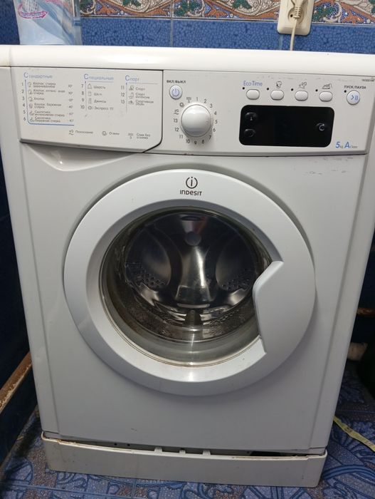 Пральна машина Індезіт