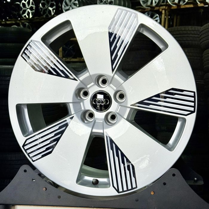 Оригінальні диски 5/112 r19 Audi Q8 e-tron, Q5, A6 і ін. Volkswagen.