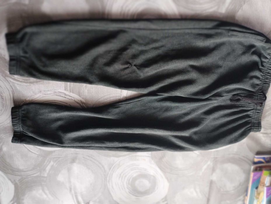 spodnie dresowe r. 134 /140 / 146 za 2 pary Tanio !!