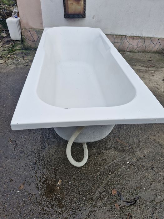 Ванна акрилова б/у