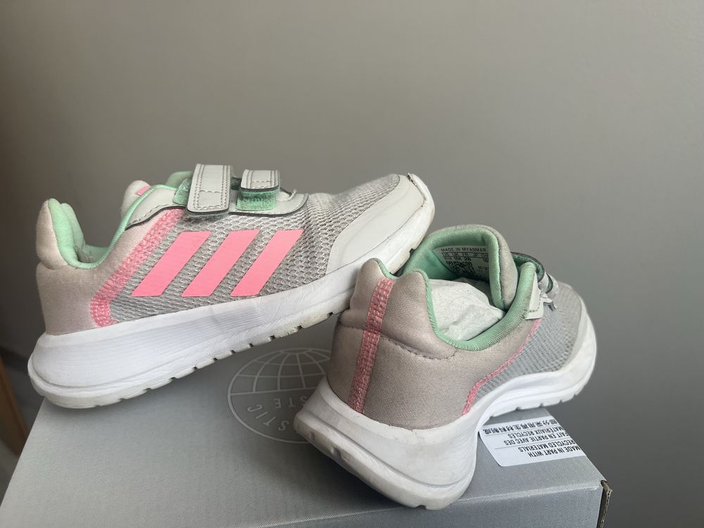 Buty adidas r. 28