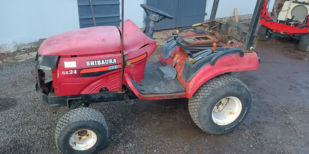 Shibaura sx24 w całości na części