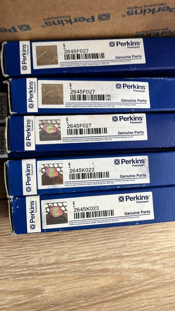 Wtryskiwacz paliwa Perkins Cat Massey Ferguson  26.45A.745,  2645K023