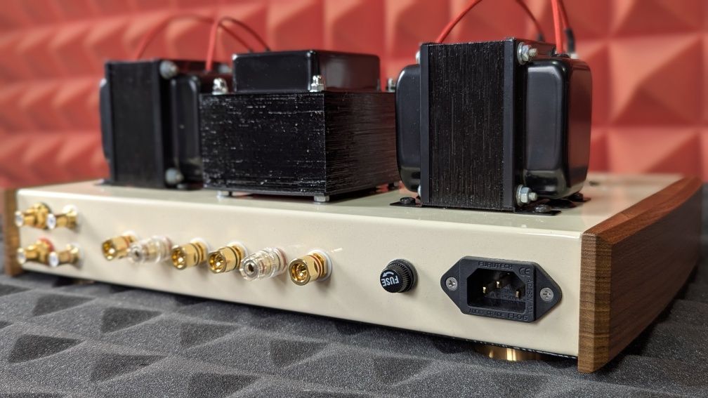 Ламповий підсилювач на ГМИ-6 та ECC 81