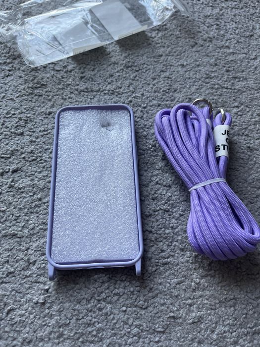 Etui na telefon i phone 13