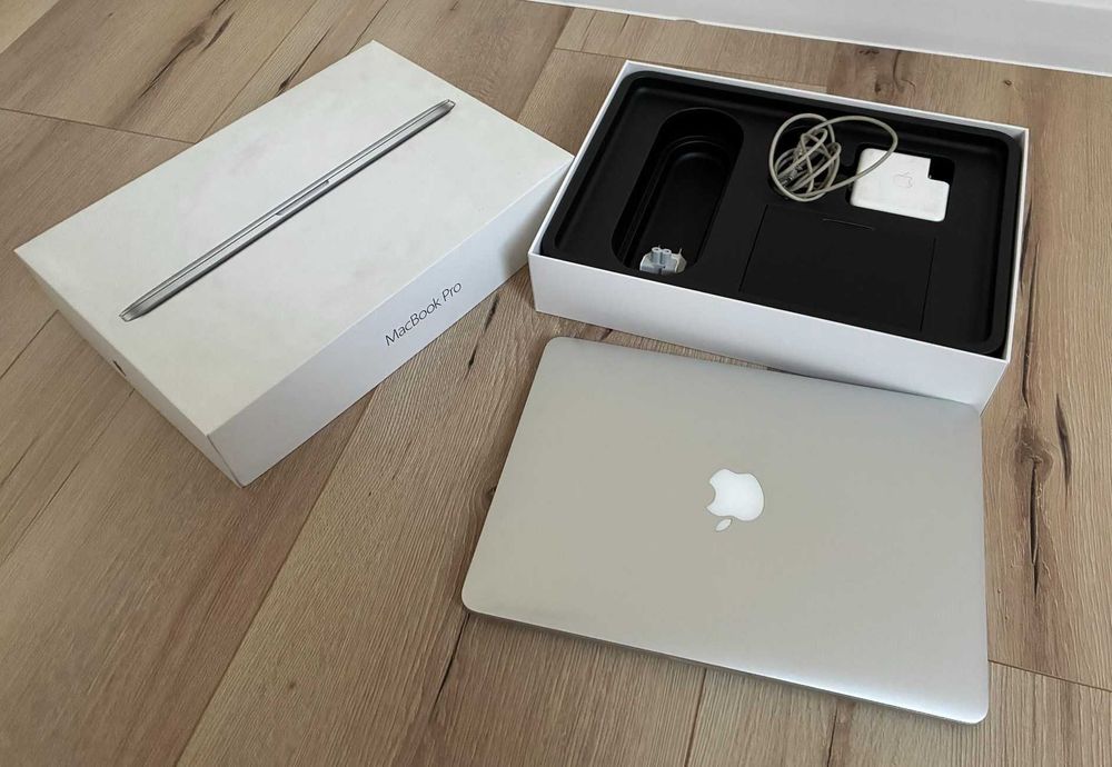 Laptop Apple Macbook 13 Pro A1502 i5 8GB SSD 120GB 2015r 225 cykli