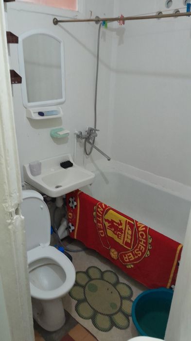 Сдам 1-комнатную квартиру посуточно Киев цент сердца Юность м.Чернигов-5-555.biz.ua