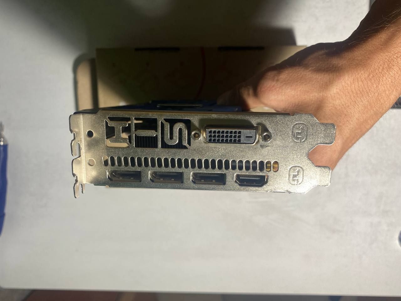 Відеокарта RX 470 8gb (перестала працювати)