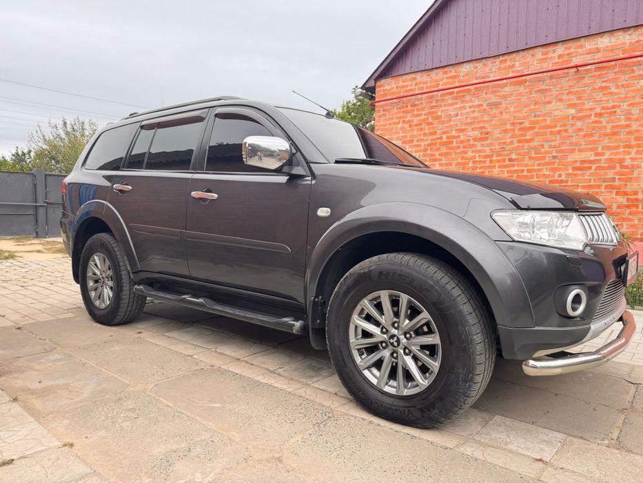 Продам Mitsubishi Pajero Sport 2011