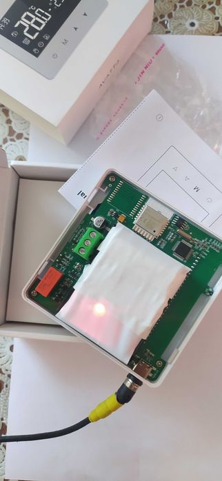 термостат Wifi  AVATTO Tuya на акумуляторі