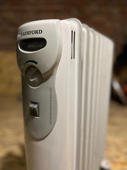 Обігрівач масляний RAINFORD