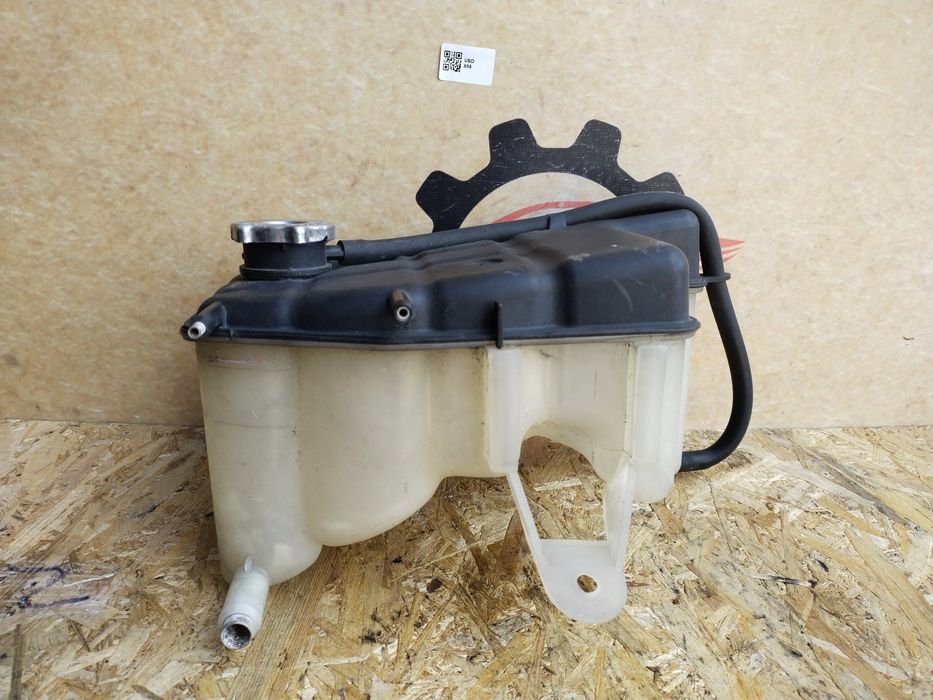 Jeep Grand Cherokee WK 2004-2010 бачок расширительный 55116873AD