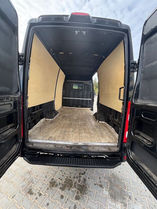Bus Iveco Daily 3.0HTP 180km długość 3.5