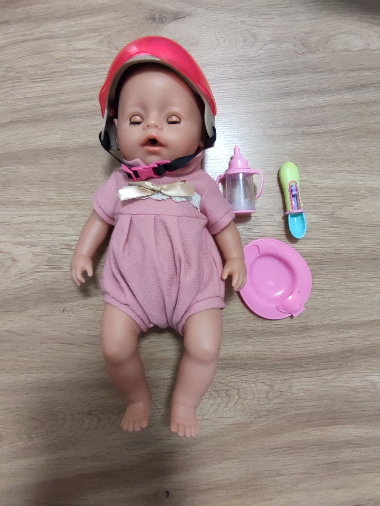 Lalka bobas z akcesoriami
