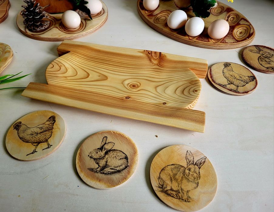 Wielkanocne korytka drewniane i tace na jajka wędliny stroiki 2w1