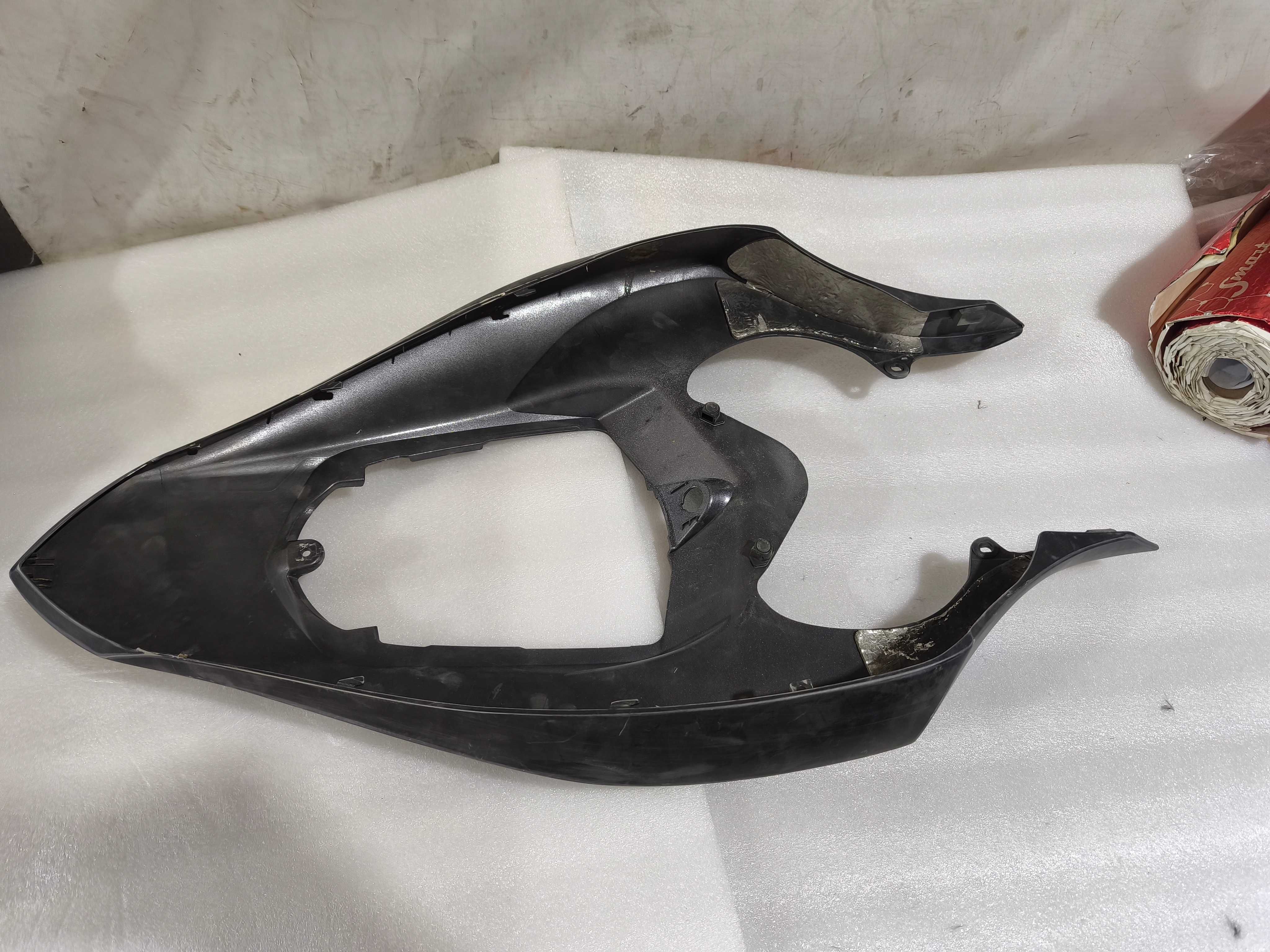 Owiewka zadupek ogon Yamaha R1 oryginał YZF R1 04-06