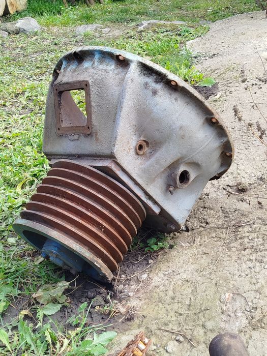 Кожух з кон-приводом ЯМЗ-238