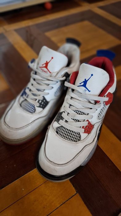 Кросівки чоловічі Nike Air Jordan 4 SE What The Cement White Red Blue