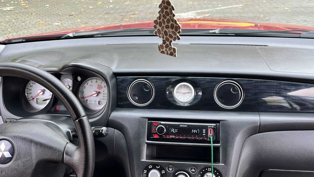 Mitsubishi Outlander 2.4 AT 2004