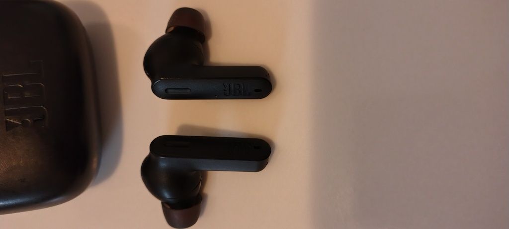 JBL Tune 230NC TWS – druga para – słuchawki bezprzewodowe z ANC