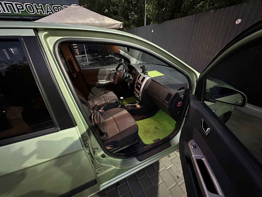 Hyndai Getz 1.4 ГАЗ-Бензин 2008 3750$