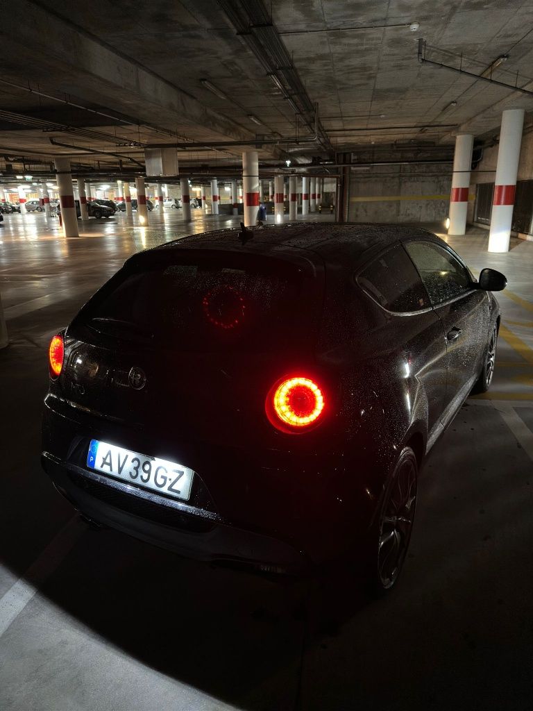 Alfa Romeo mito quadrifiglio verde