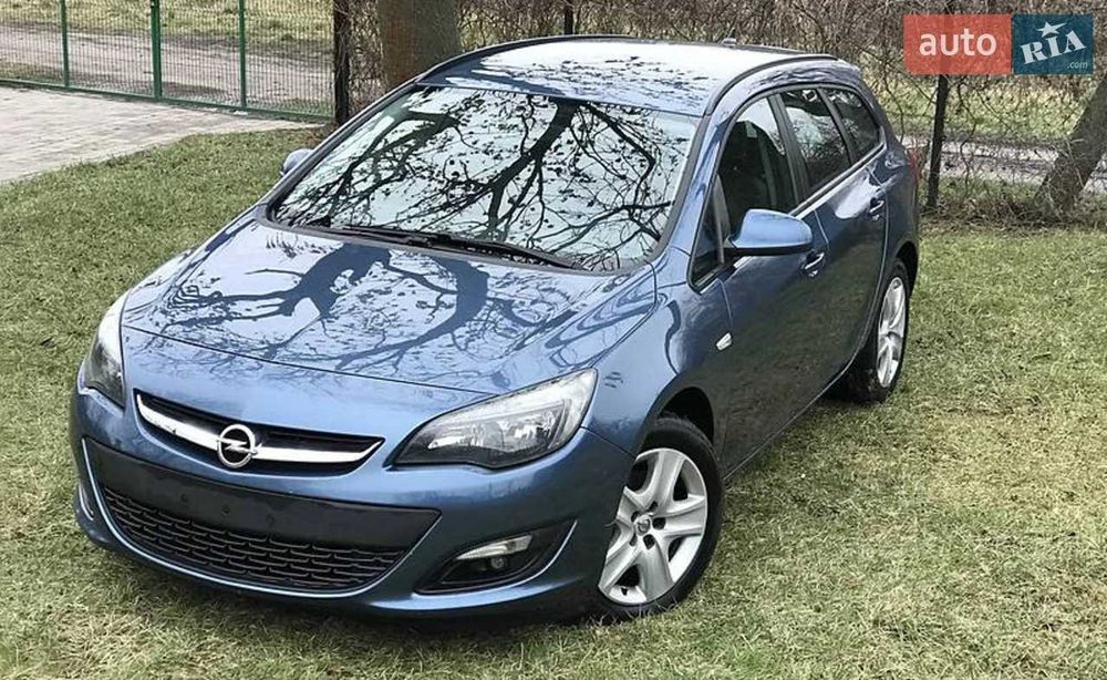 Opel Astra J 2014 механіка 1.7 CDTI