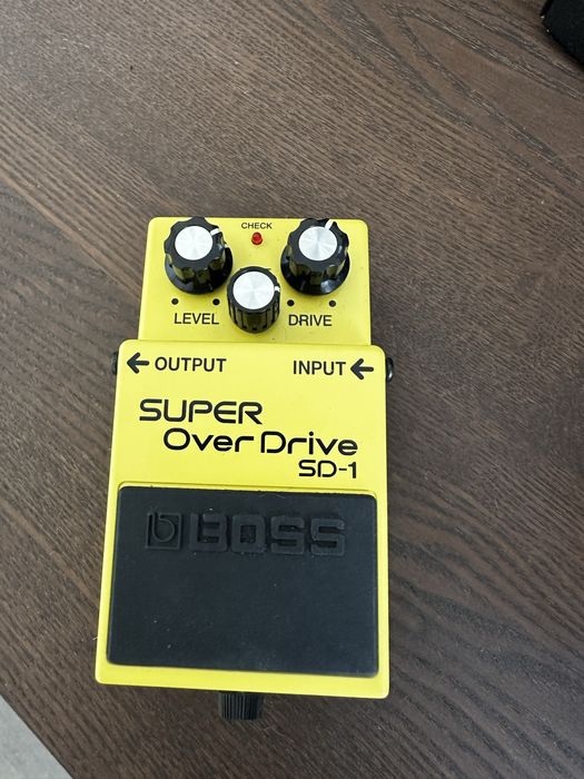 Boss SD 1 (Super Over Drive)