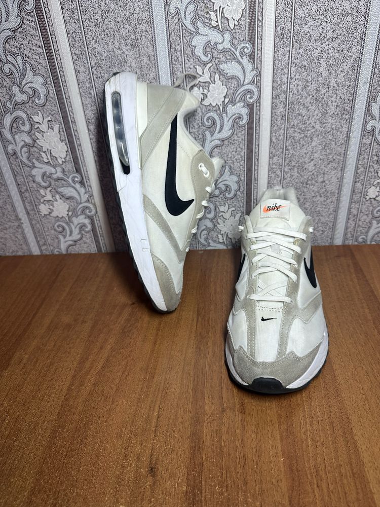 Оригінал ! Кросівки NIKE Air Max Dawn , розмір 45 (29 см)