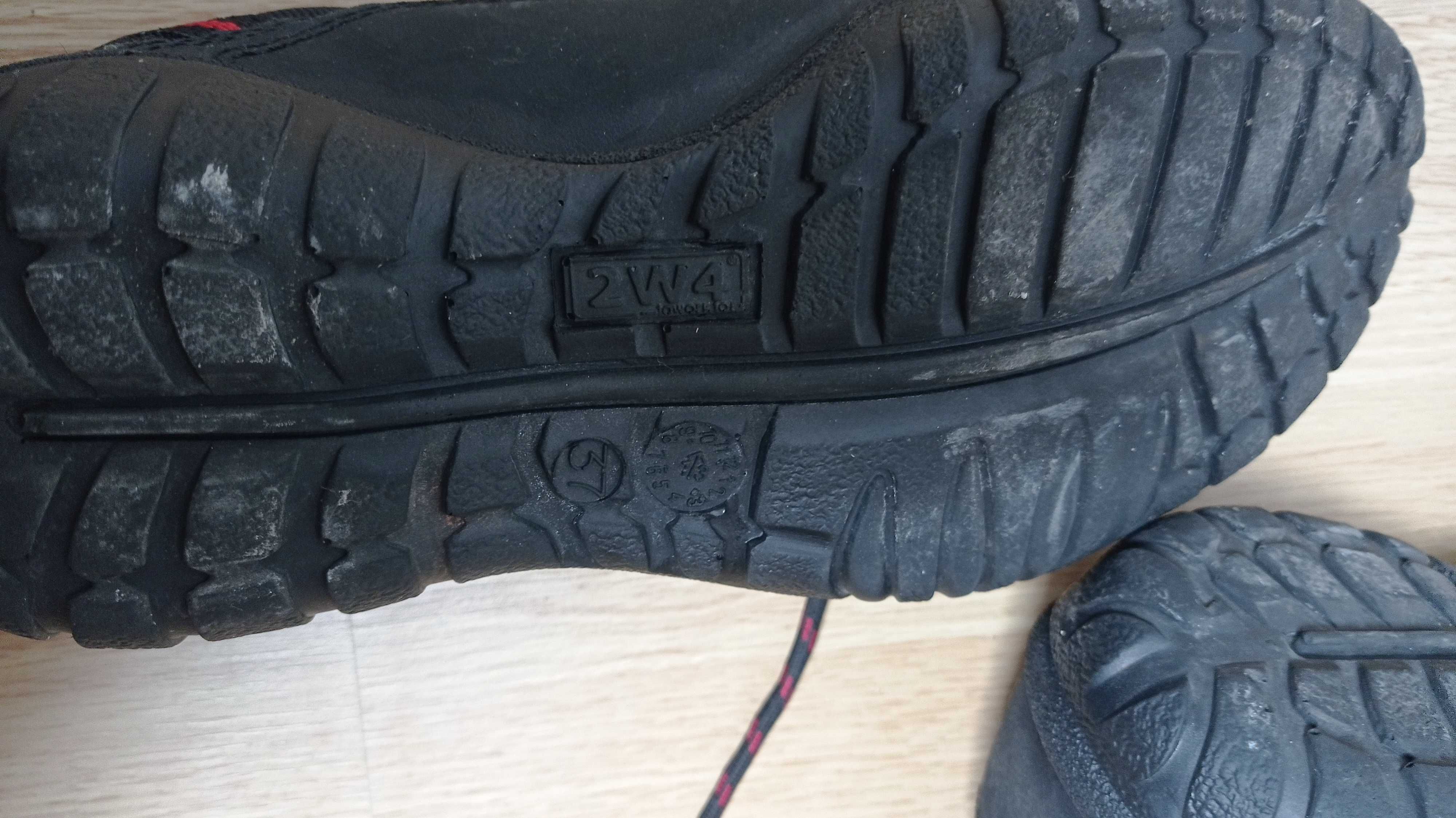 Sapatos de trabalho (EPI) - com biqueira de aço - unisexo, NR 37