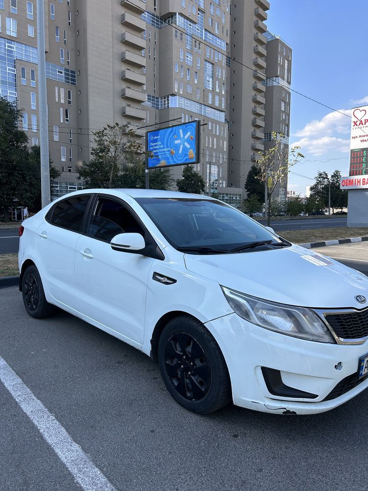 Аренда с правом выкупа Kia Rio 2012 ГБО 4