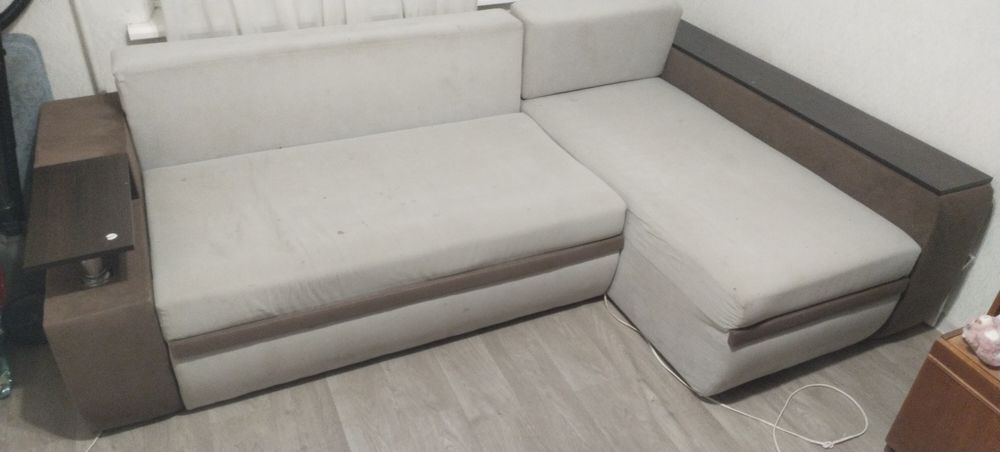 Диван кутовий двоспальний