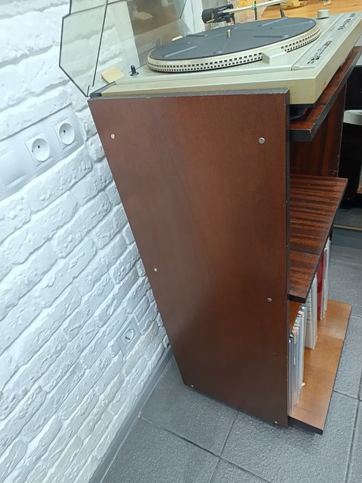 Стойка для аудио аппаратуры Radiotehnika