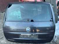 Fiat Ulysse Citroen C8 Peugeot 807 Lancia Phedra klapa bagażnika