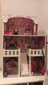 Domek drewniany dla lalek barbie z akcesoriami