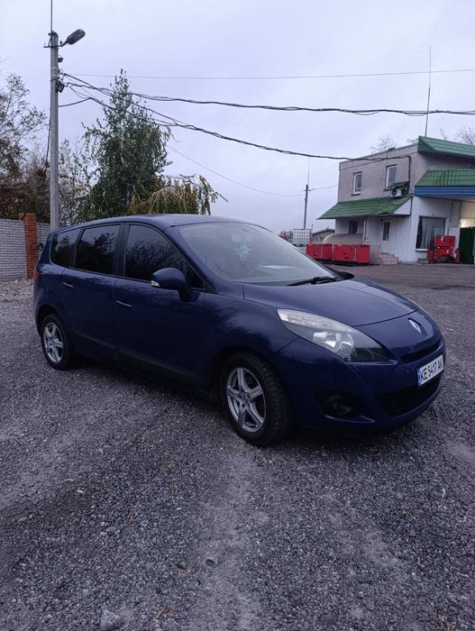 Продам Рено Гранд Сценнік 2010 р.